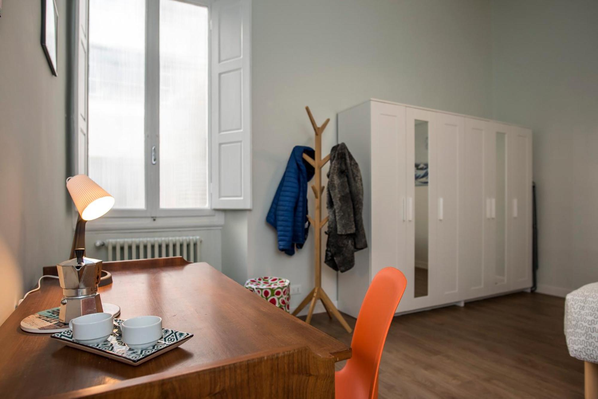 Ariento 18 Apartment
